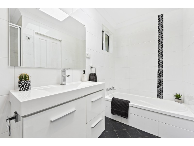 64 Savoy Street, Port Macquarie NSW 2444