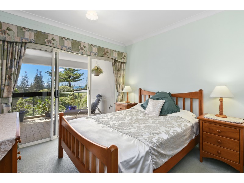 9/18-20 Burrawan Street, Port Macquarie NSW 2444