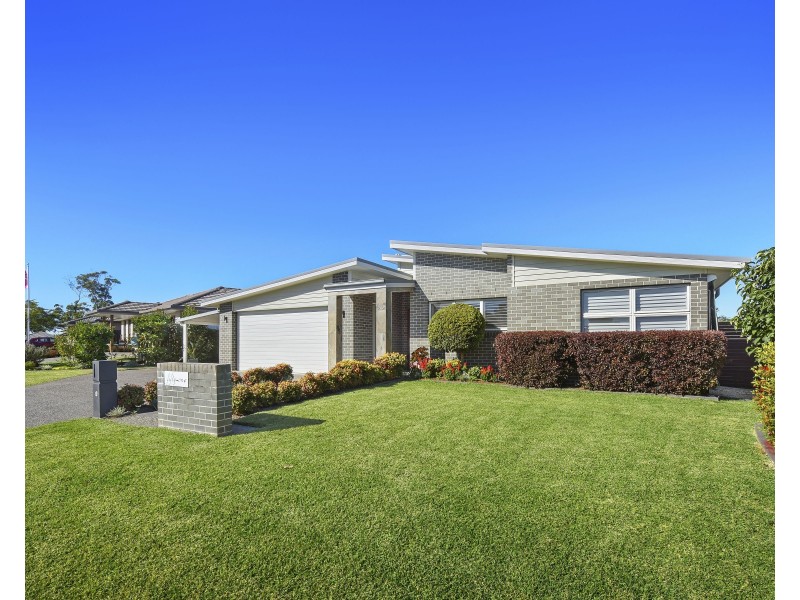 51 Currawong Drive, Port Macquarie NSW 2444