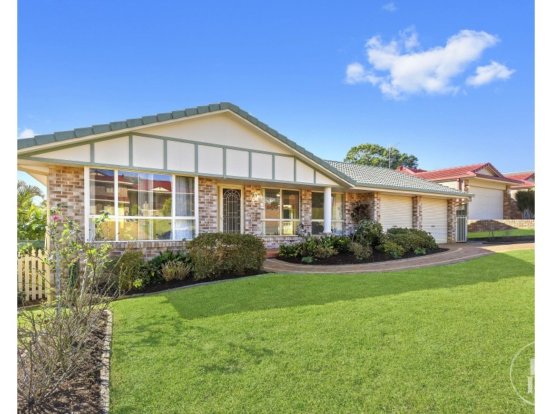 325 Crestwood Drive, Port Macquarie NSW 2444