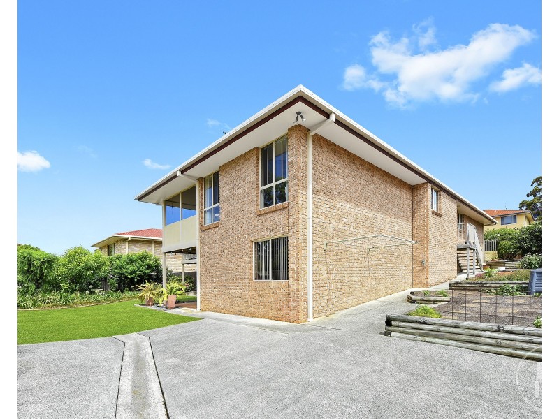 311 Crestwood Drive, Port Macquarie NSW 2444
