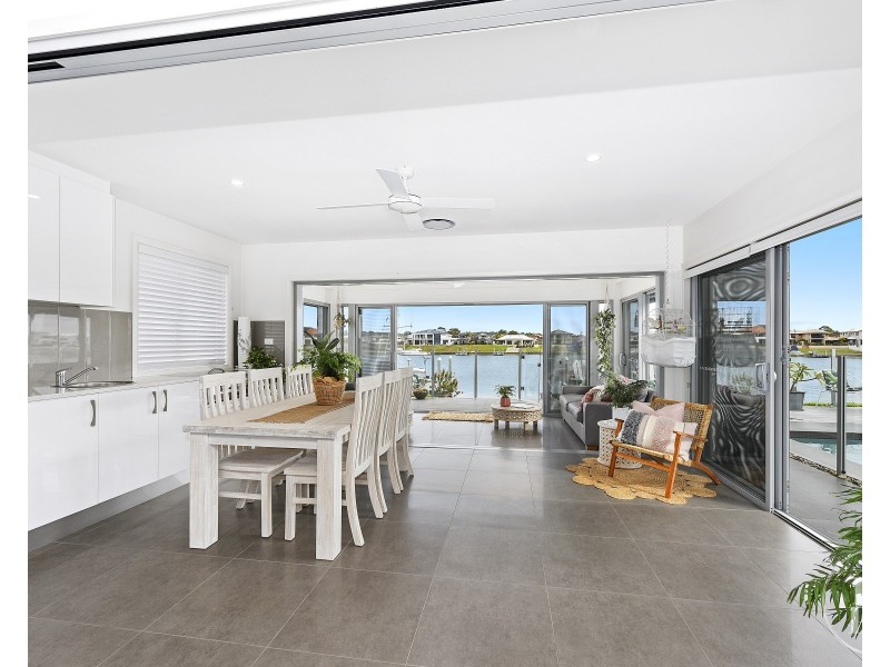 27 Harbourside Crescent, Port Macquarie NSW 2444