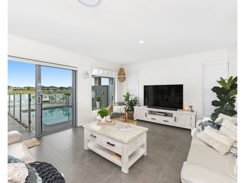 27 Harbourside Crescent, Port Macquarie NSW 2444