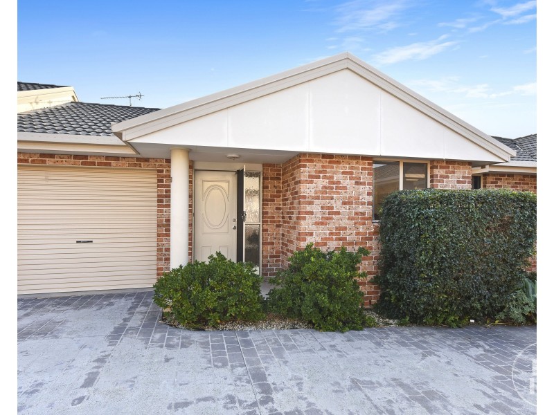 2/4 Merrymen Way, Port Macquarie NSW 2444