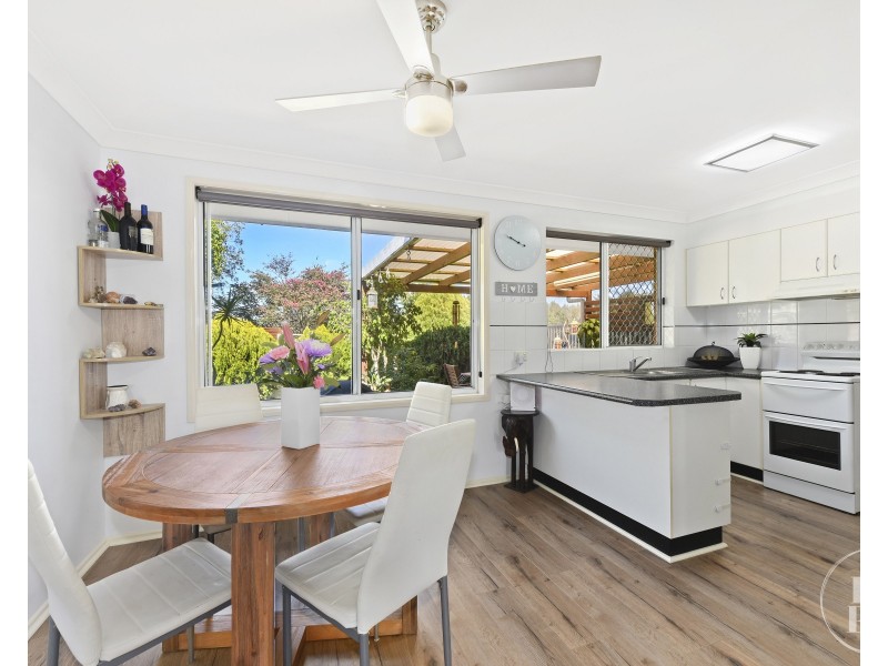 11 Scarlet Place, Port Macquarie NSW 2444