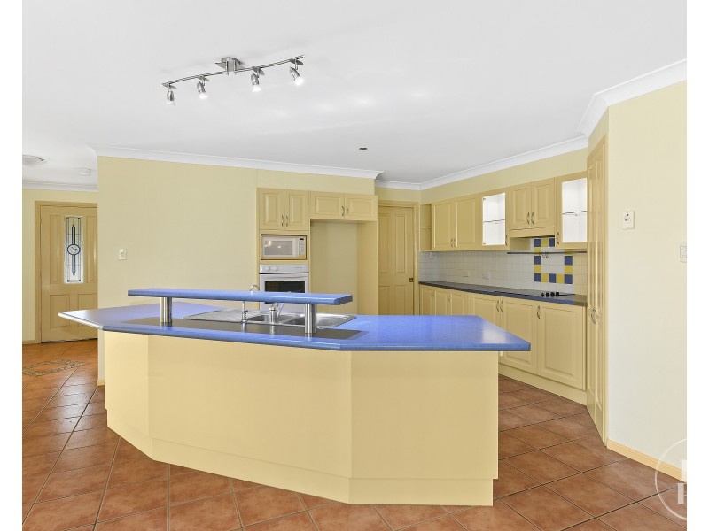 290 Crestwood Drive, Port Macquarie NSW 2444