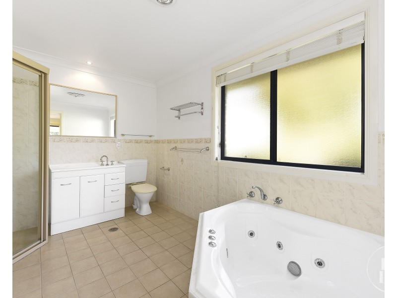 290 Crestwood Drive, Port Macquarie NSW 2444