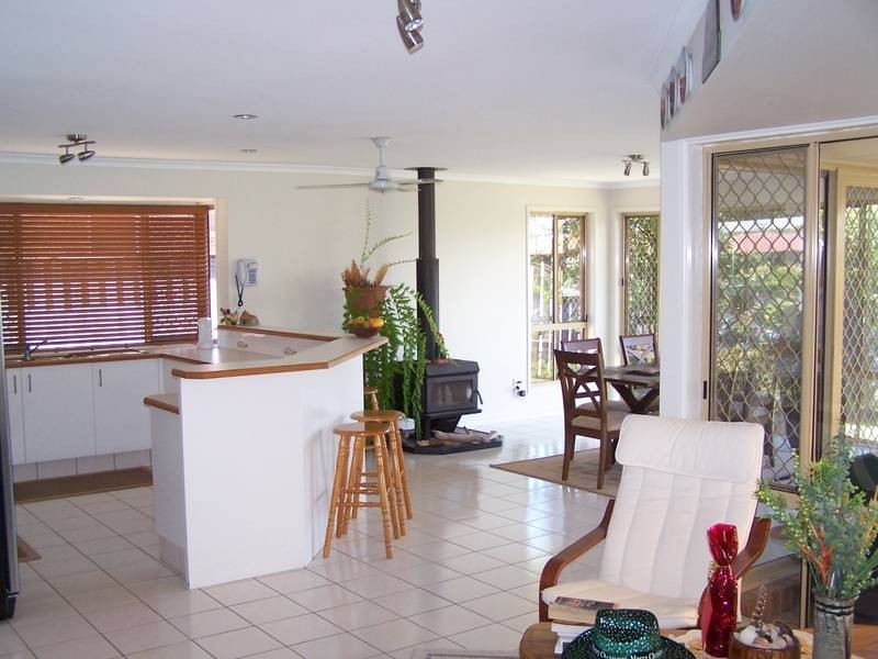 43 Andrew Av, Pottsville NSW 2489