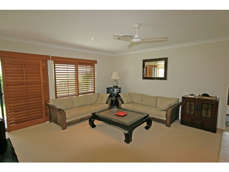 27 Suffolk Parade, Pottsville NSW 2489