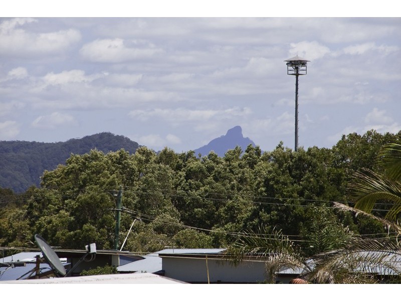 8 Surfside Crescent, Pottsville NSW 2489