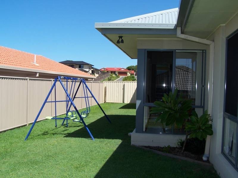 15 MYLSTROM CIRCUIT, Pottsville Beach NSW 2489