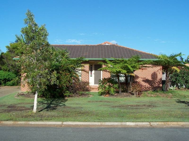 1/6 Edward Avenue, Pottsville NSW 2489