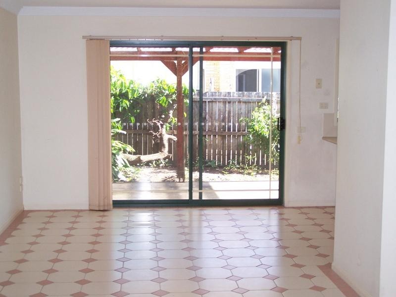 1/6 Edward Avenue, Pottsville NSW 2489