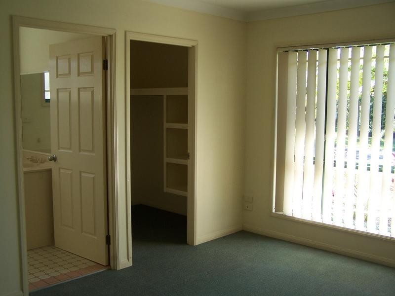 1/6 Edward Avenue, Pottsville NSW 2489