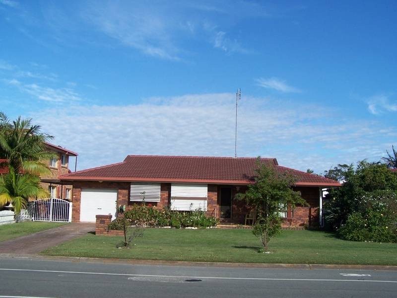 50 Overall Dr, Pottsville NSW 2489