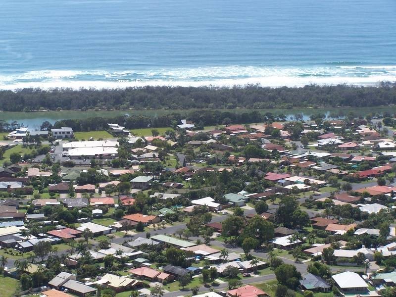 50 Overall Dr, Pottsville NSW 2489