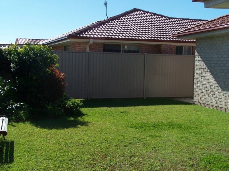 2/7 Seabreeze Blvde, Pottsville NSW 2489