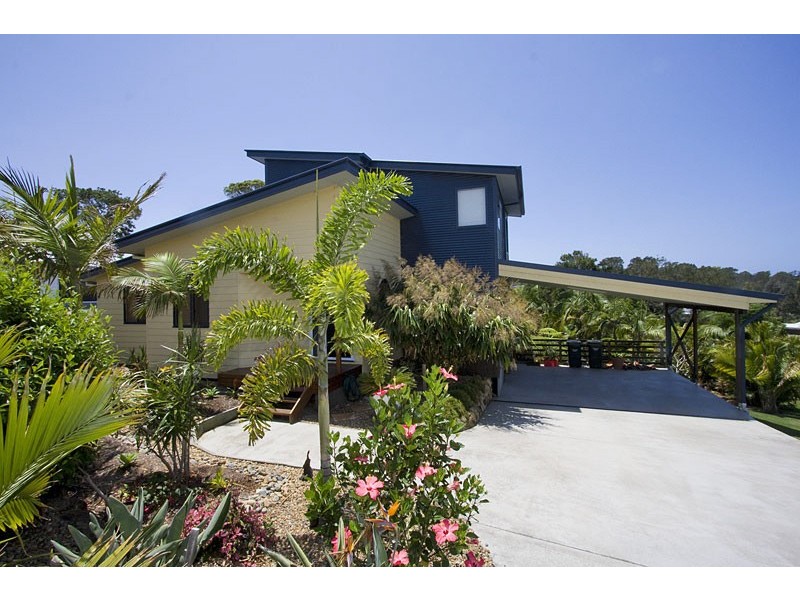 15 Euodia Street, Pottsville NSW 2489