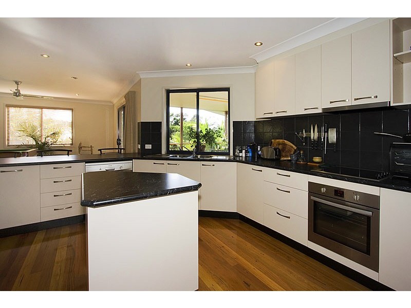 15 Euodia Street, Pottsville NSW 2489