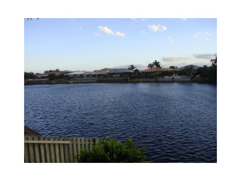 2/57 Andrew Avenue, Pottsville NSW 2489