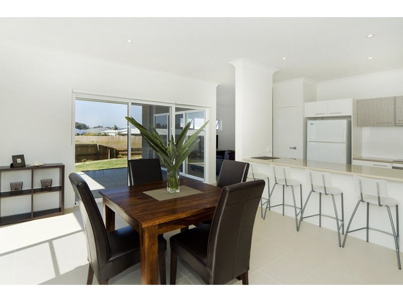 2/1 Tallon Ct, Pottsville NSW 2489