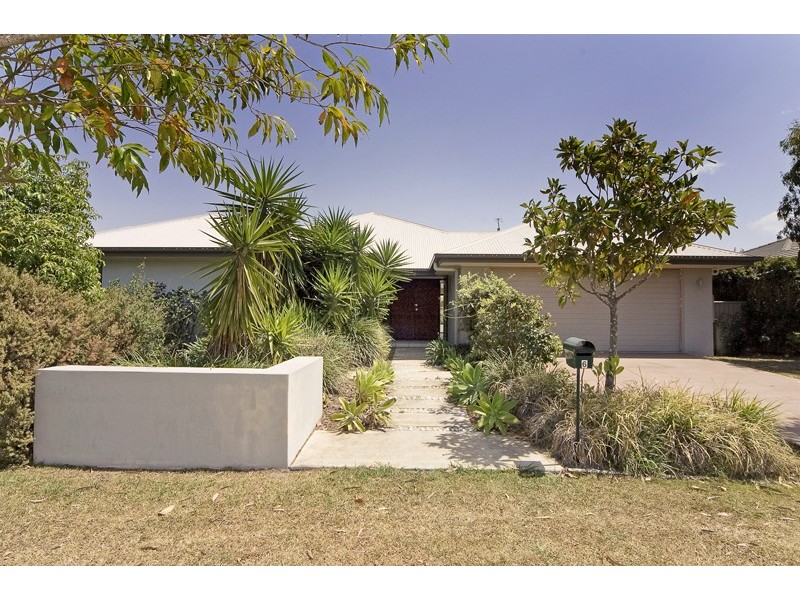 6 Taree St, Pottsville NSW 2489