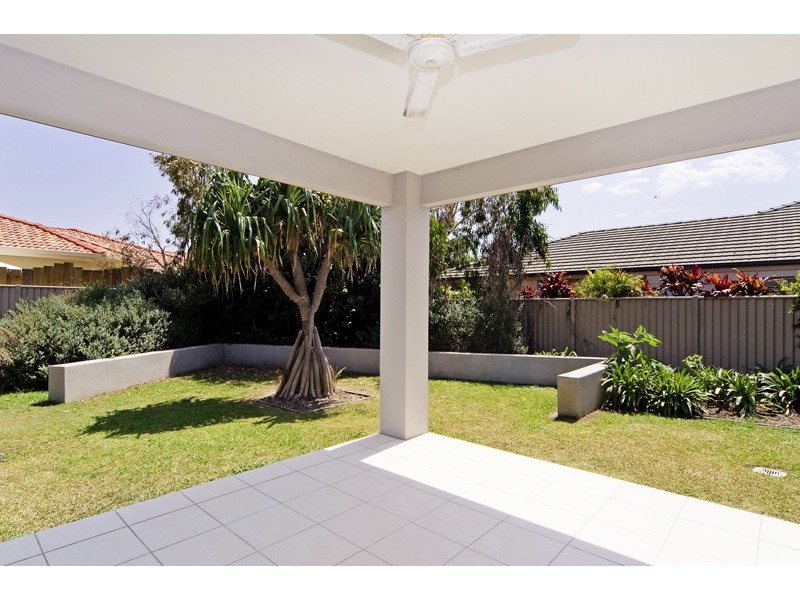 6 Taree St, Pottsville NSW 2489