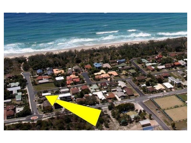 2/18 Elfran Avenue, Pottsville NSW 2489