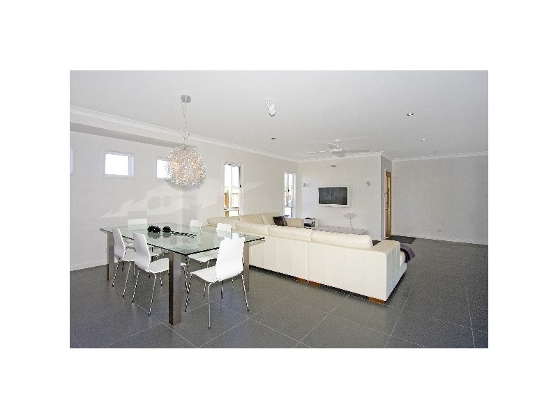 C33 Casuarina Way, Casuarina NSW 2487