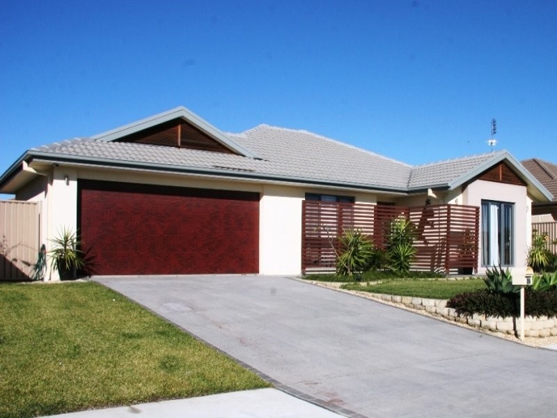 35 Ballina Street, Pottsville NSW 2489