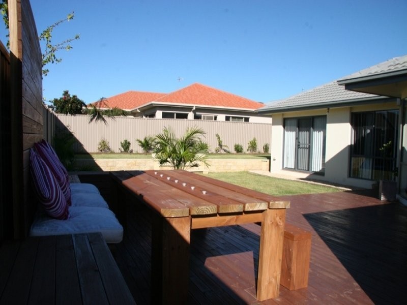 35 Ballina Street, Pottsville NSW 2489