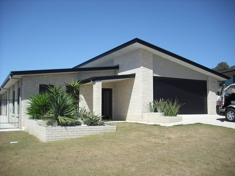 3 Woodfull Crescent, Pottsville NSW 2489