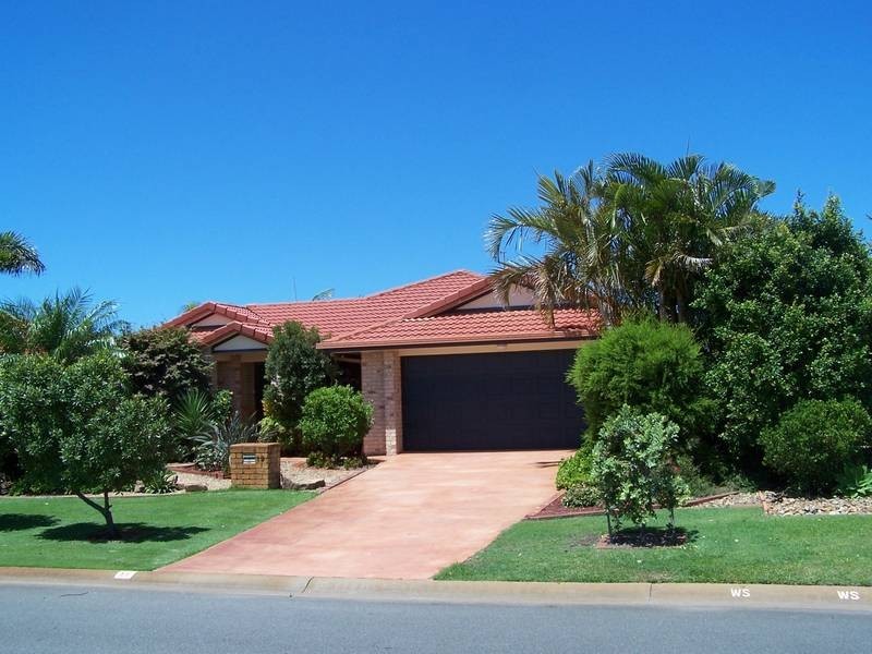 19 Taylor Drive, Pottsville NSW 2489