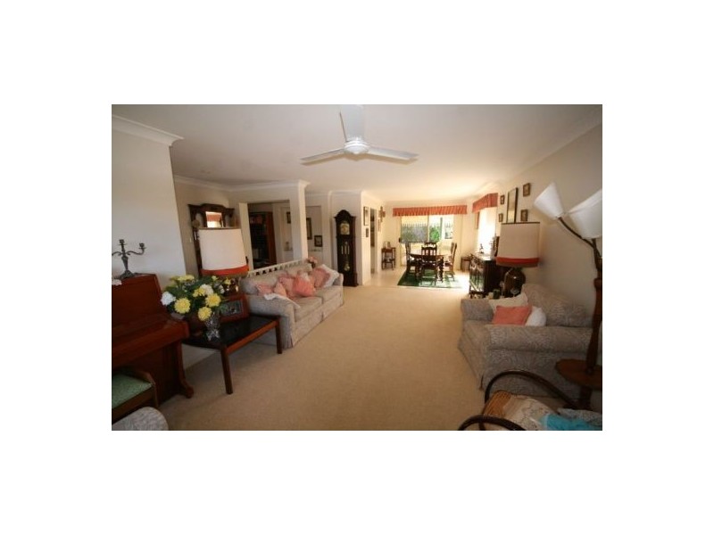 6 YAMBA STREET, Pottsville NSW 2489