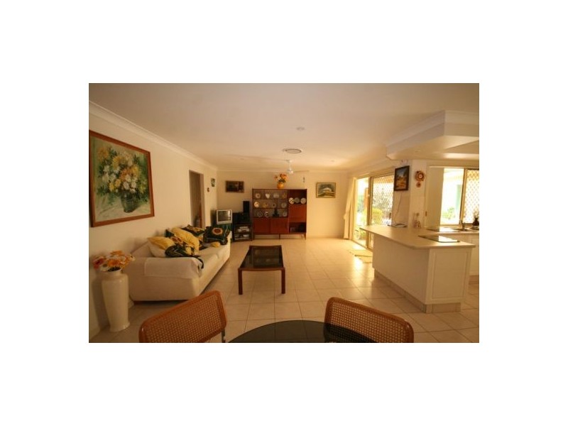 6 YAMBA STREET, Pottsville NSW 2489