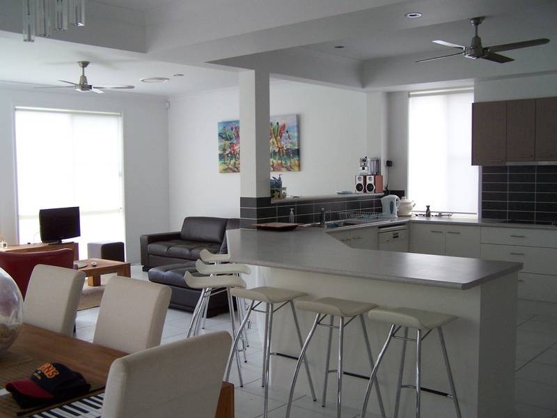 27 OVERALL DRIVE, Pottsville Beach NSW 2489