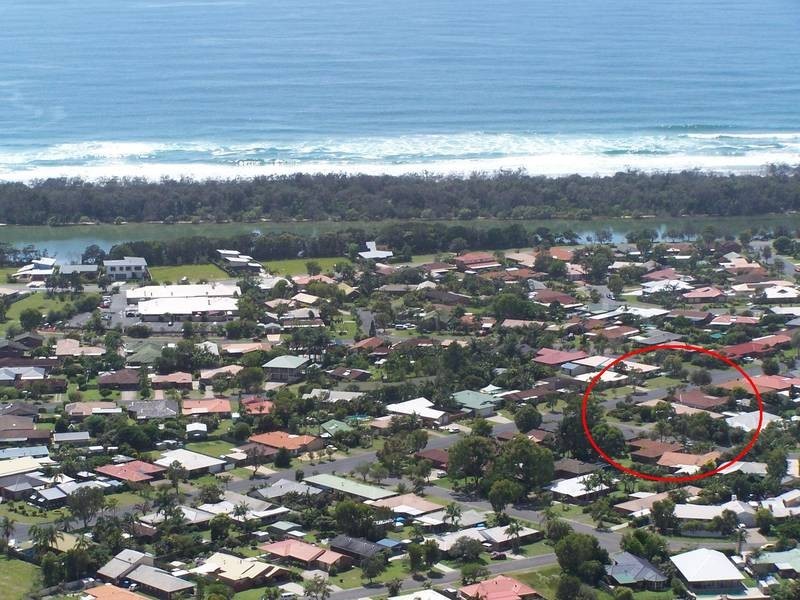 2/42 Victoria Avenue, Pottsville NSW 2489