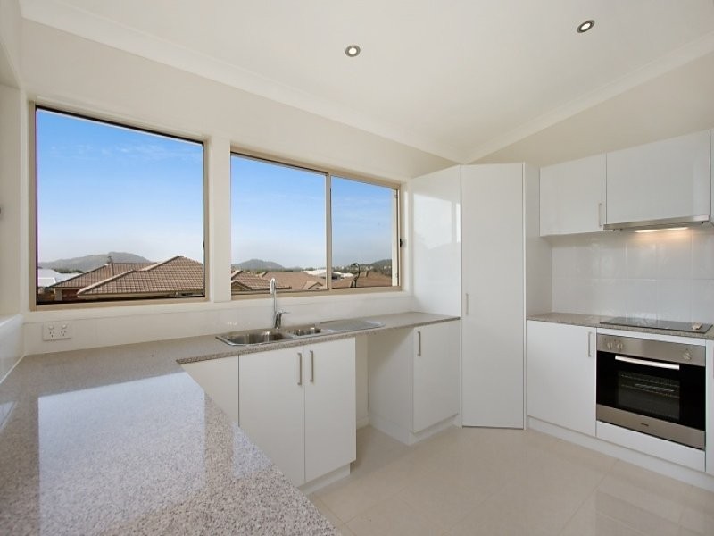 27 Newcastle, Pottsville NSW 2489