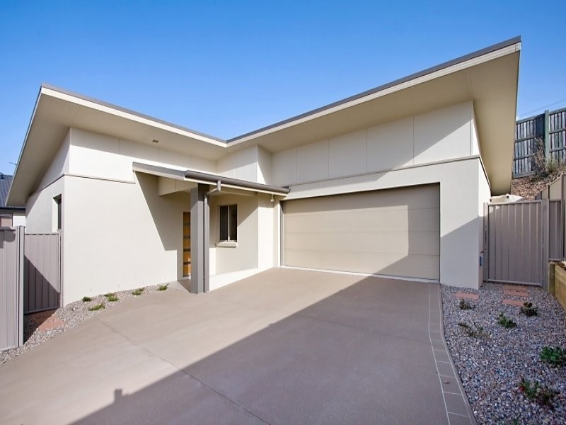 27 Newcastle, Pottsville NSW 2489