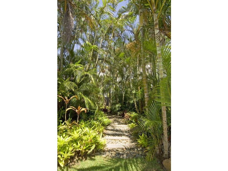 7 Edward Avenue, Pottsville NSW 2489