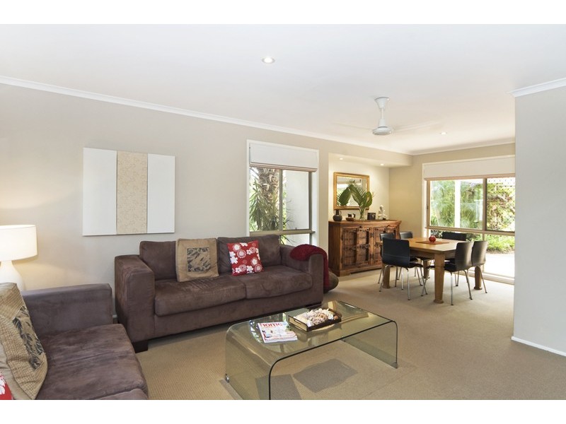 7 Edward Avenue, Pottsville NSW 2489