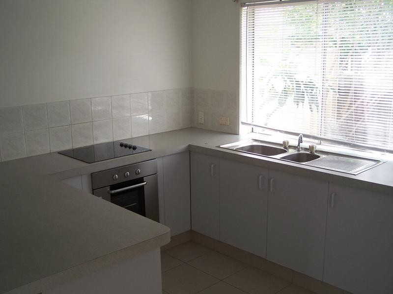 2/2 Hampton Court, Pottsville NSW 2489