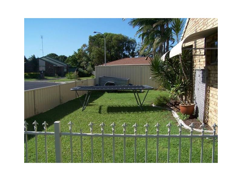 1/7 Beatrice, Pottsville NSW 2489