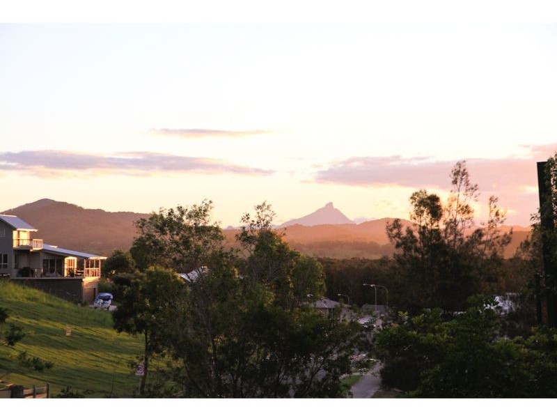 2 BOTTLEBRUSH DRIVE, Pottsville NSW 2489