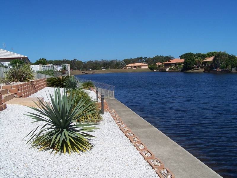 24 Edinburgh Court, Pottsville NSW 2489