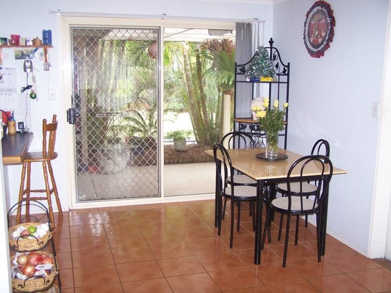 37 McKenzie Avenue, Pottsville NSW 2489