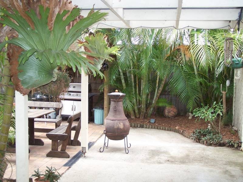 37 McKenzie Avenue, Pottsville NSW 2489