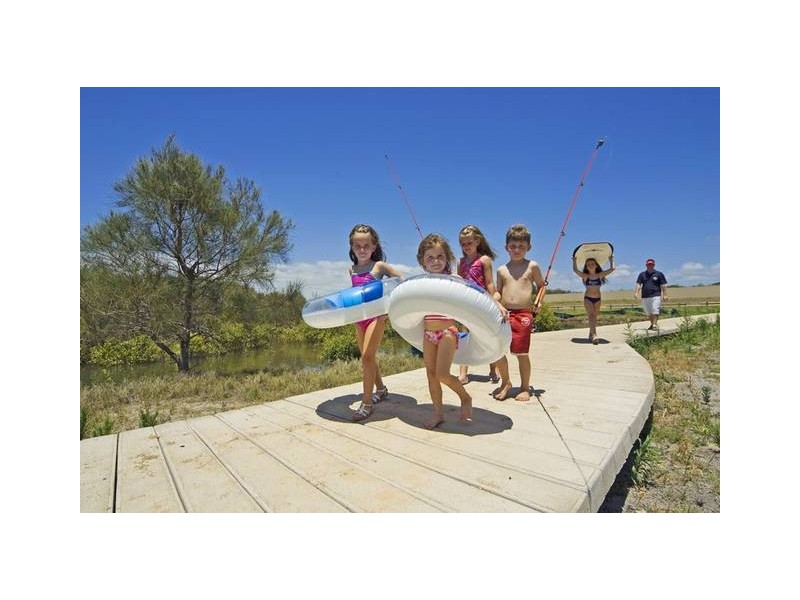 35 Kellehers Rd, Pottsville NSW 2489