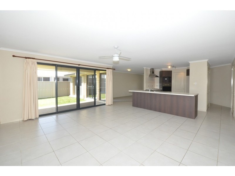 40 Mylestom Circuit, Pottsville NSW 2489