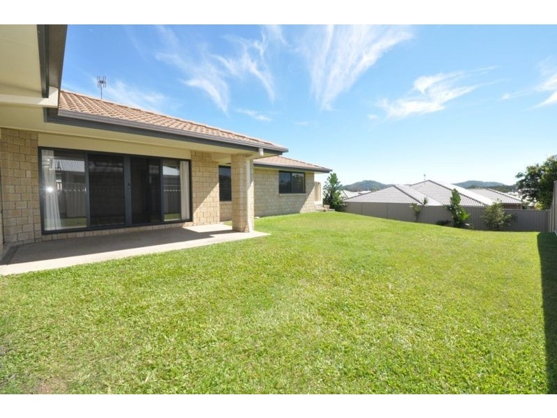 40 Mylestom Circuit, Pottsville NSW 2489